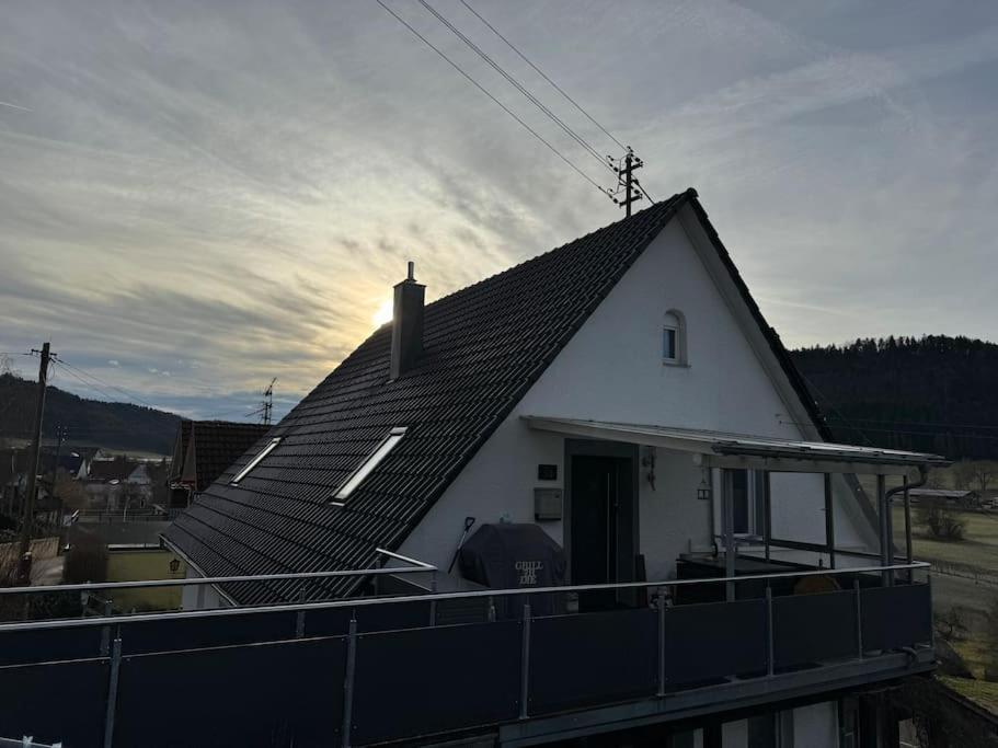 Loft Wohnung Mit Toller Aussicht Messstetten Екстериор снимка