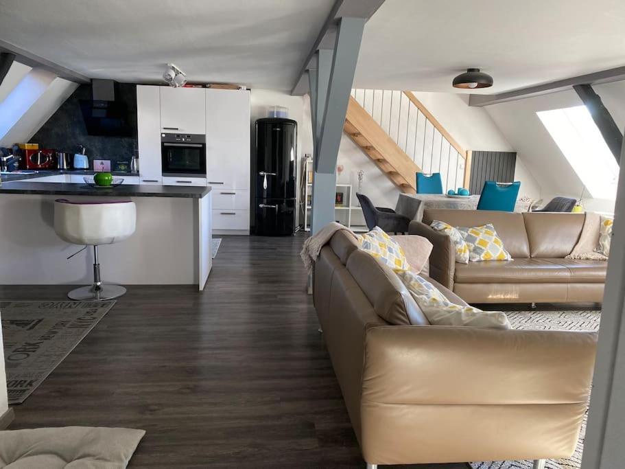 Loft Wohnung Mit Toller Aussicht Messstetten Екстериор снимка